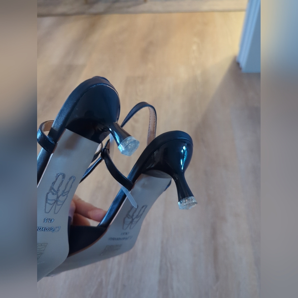 C. Paravano Cap Toe Sling Back Helen Kitten Heel 9.5, 10.5 Navy Shoes NWOB - Picture 14 of 16